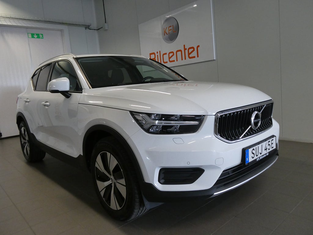 Volvo XC40 T5 Twin Engine Drag-Panorama-Värmare-Nyservad-SoV