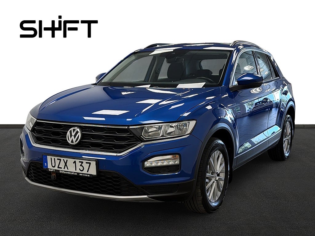 Volkswagen T-Roc 1.0 TSI Base Drag Backkamera CarPlay Motorvärmare