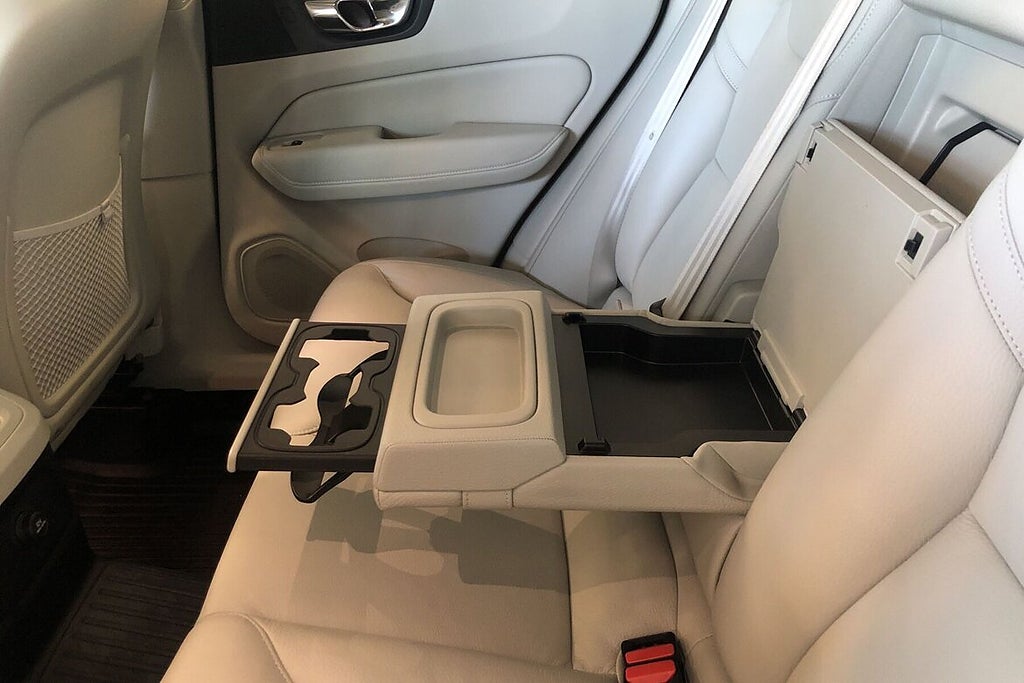 Volvo XC60 2019 - miniatyr 11
