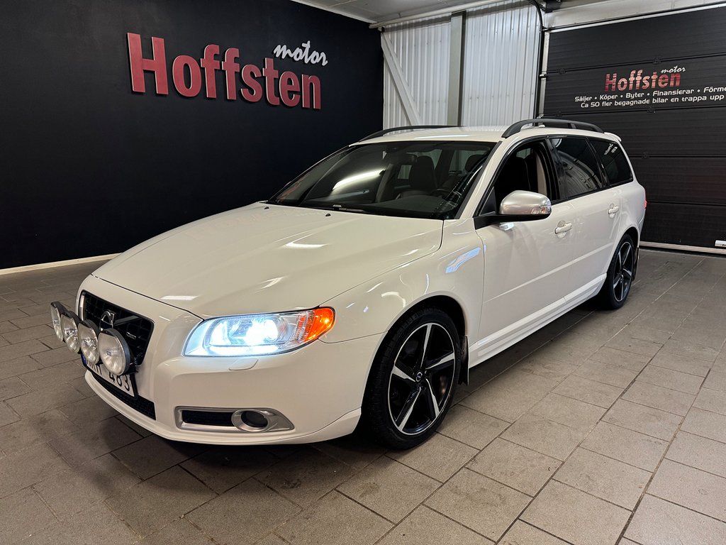 Volvo V70 T4 Momentum, R-Design Euro 5