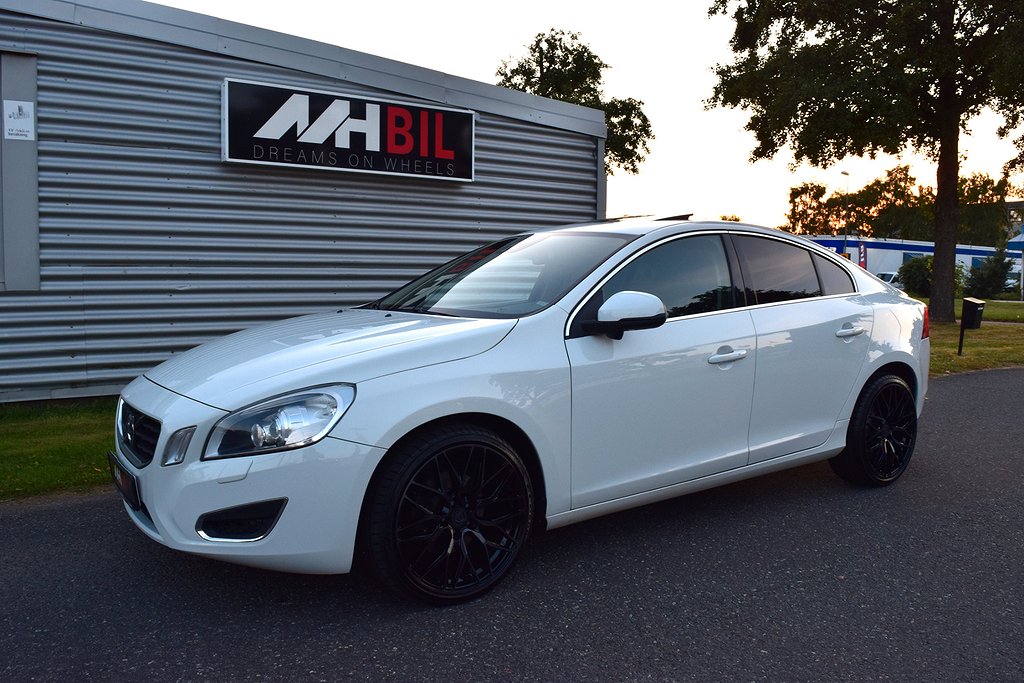 Volvo S60 D4 Automat Momentum Taklucka 19" Fälgar