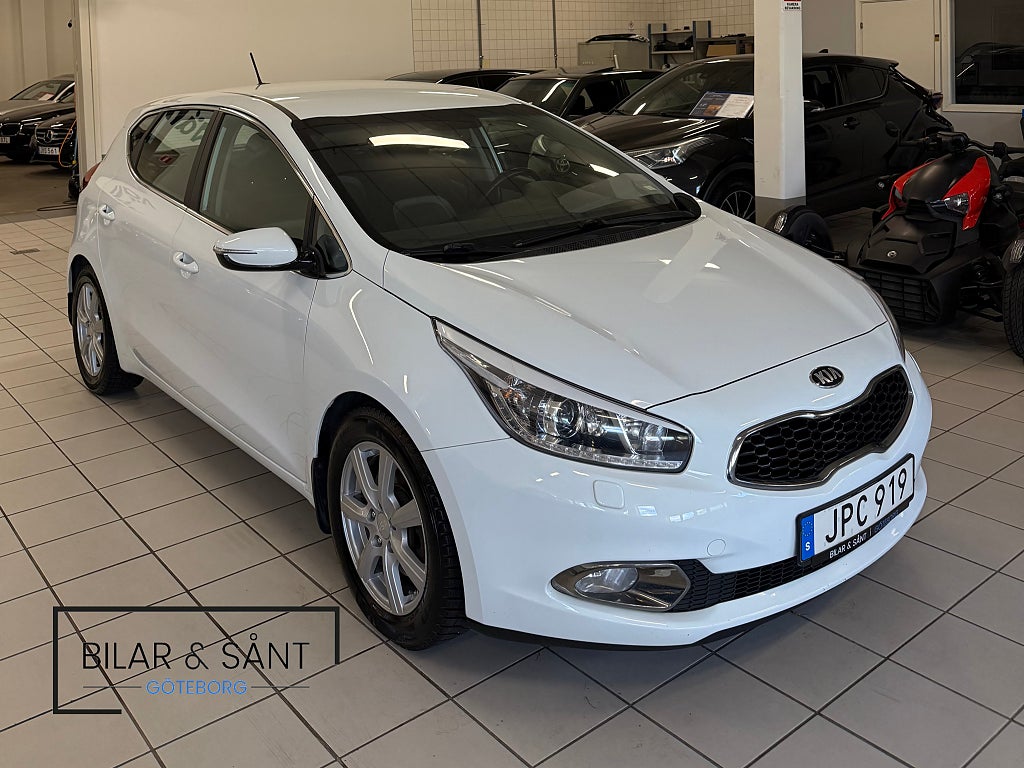 Kia Ceed cee'd 1.6 GDI 135hk Automat Navi Backkamera 