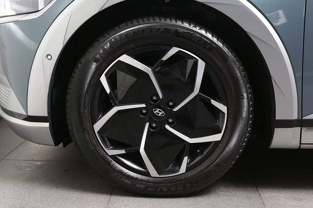 Hyundai Ioniq 5 AWD 77,4kWh Advanced 325hk Skinn BOSE Leasbar 2024