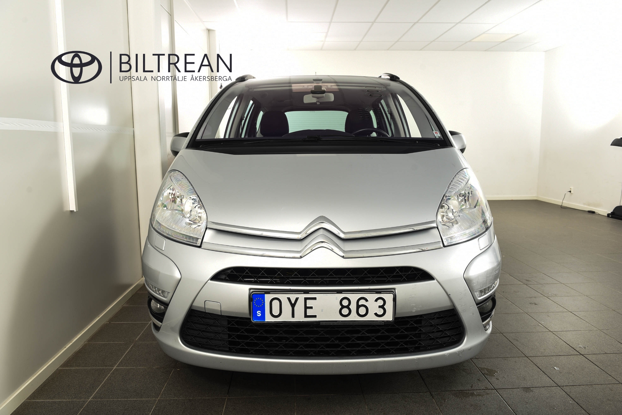 Citroen Grand C4 Picasso 2011, kuva 5/10