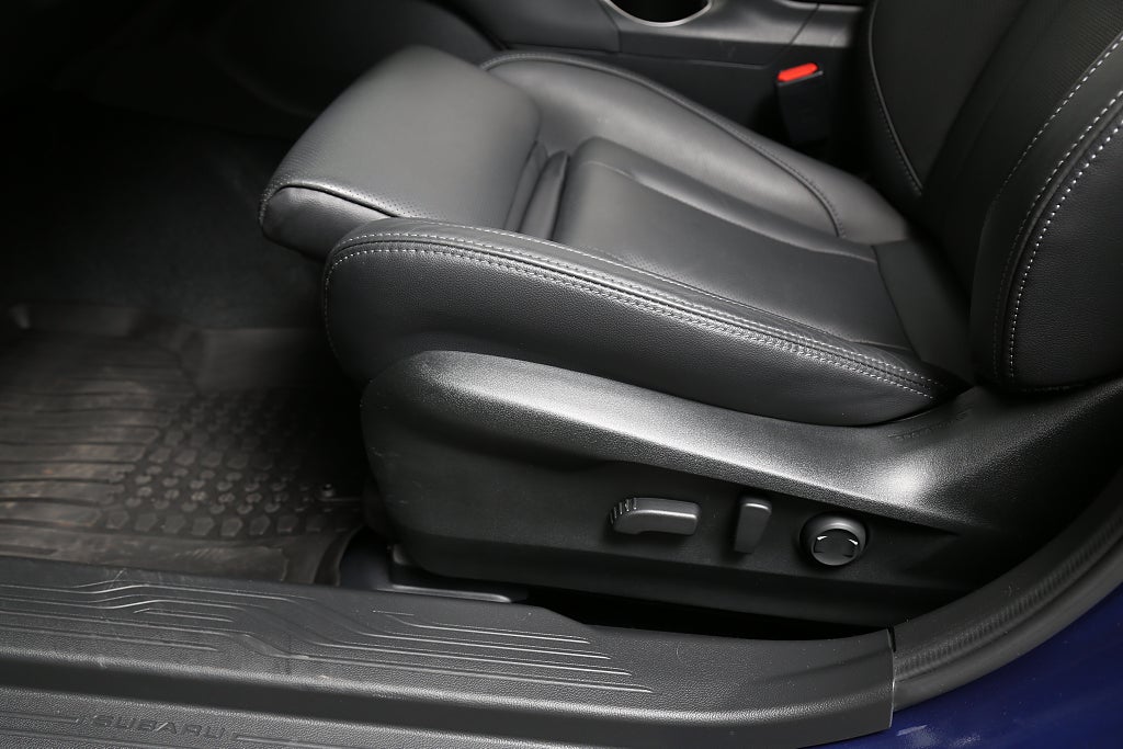 Subaru Outback 2.5 4WD XFuel Lineartronic Limited | Låg skatt 965kr/år 2024