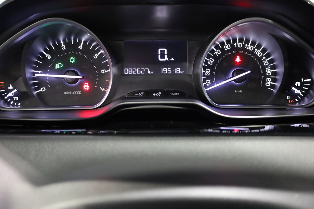 Peugeot 208 1,2 PureTech 82hk 5D Blåtand K-rems bytt 2018