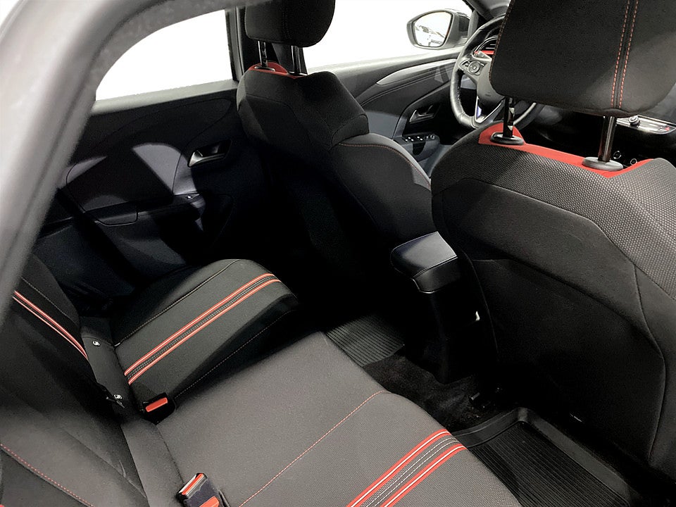 Bild på Opel Corsa-e GSI 50kWh 136hk Aut - B-KAMERA, CARPLAY