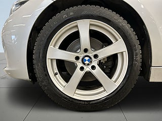 BMW 320D xDrive Touring Steptronic Luxury Line Drag/Kamera/S&V-D – bild 14