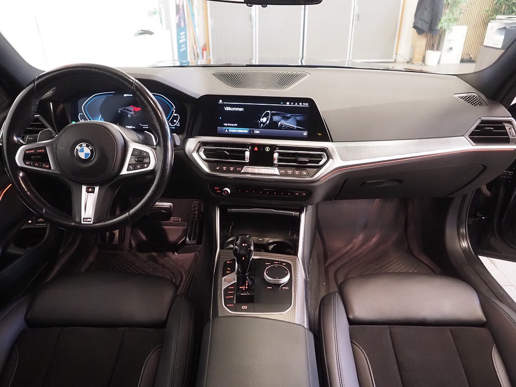 BMW 330e xDrive 292hk Touring  M-Sport |Drag|Navi|Kamera| 2021