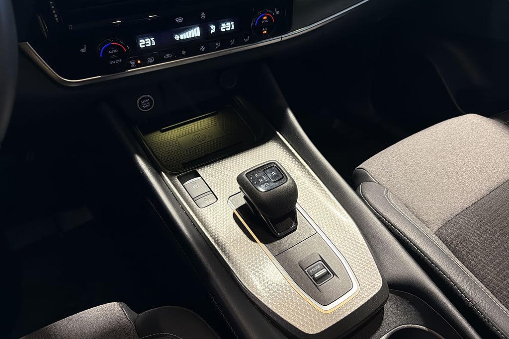 Nissan Qashqai 1.3 FACELIFT | N-Connecta | MHEV |DEMO 2025