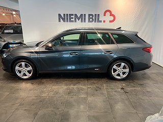 Seat Leon ST León Plug-in Hybrid FR Backkamera & Dragkrok