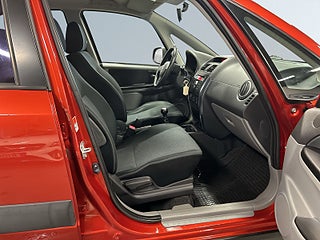 Suzuki SX4 1.6 DOHC 16V VVT Motor&kupé-Värm/LED/Kamkedja/S&V-Däck – bild 10