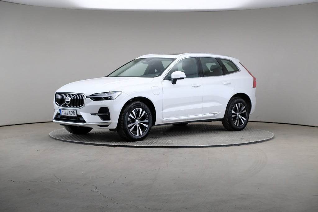 Volvo XC60 Recharge T6 350hk AWD Core Edition Drag