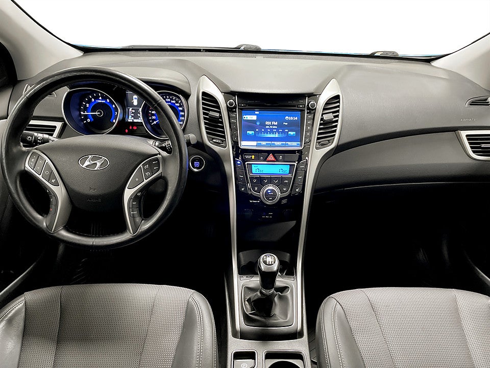 Bild på Hyundai i30 Comfort 5D 1.6 GDI 135hk B-KAMERA NAVI