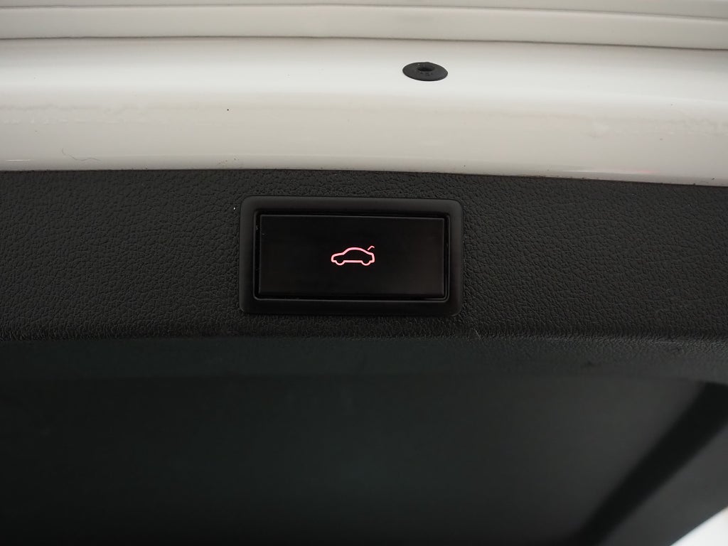 Skoda Octavia Kombi 2.0 TDI 4x4 Ambition D-Värm Dragkrok PDC 2018