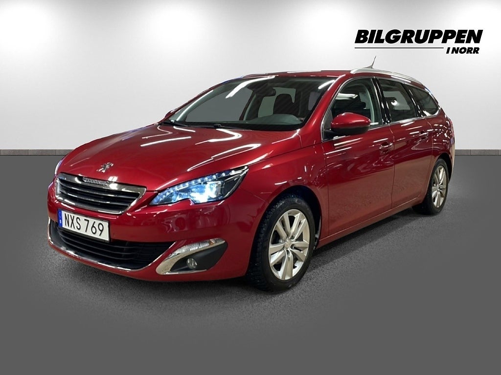 Peugeot 308 SW 1.2 PureTech 130 Allure (V-hjul, Drag, Värmare)