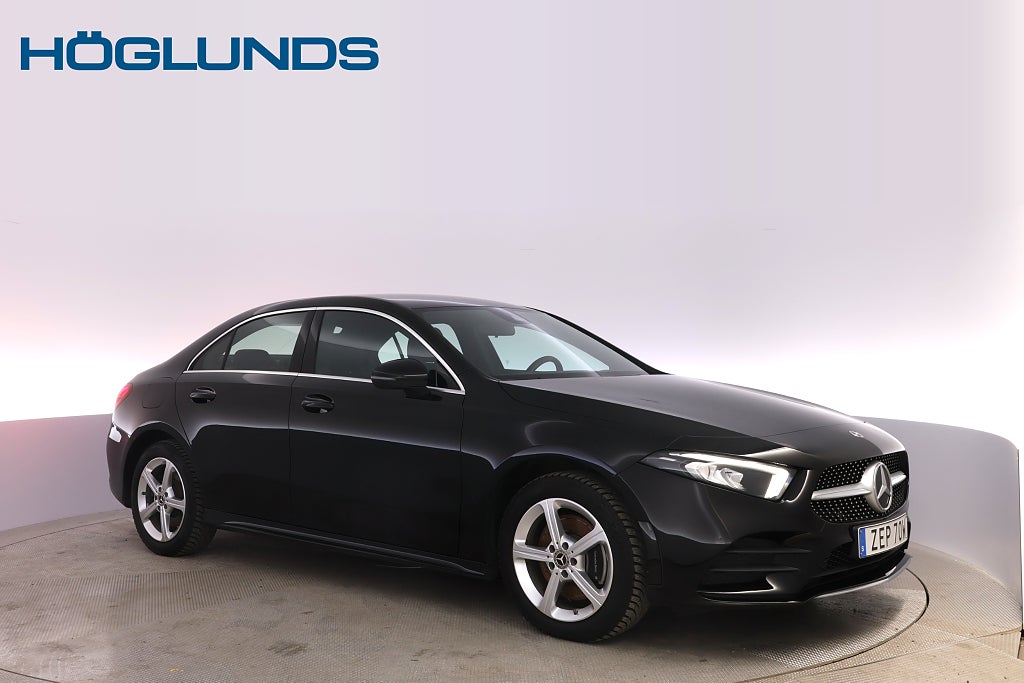 Mercedes-Benz A 250 e Sedan 8G-DCT AMG Line V-hjul Värmare MOMS