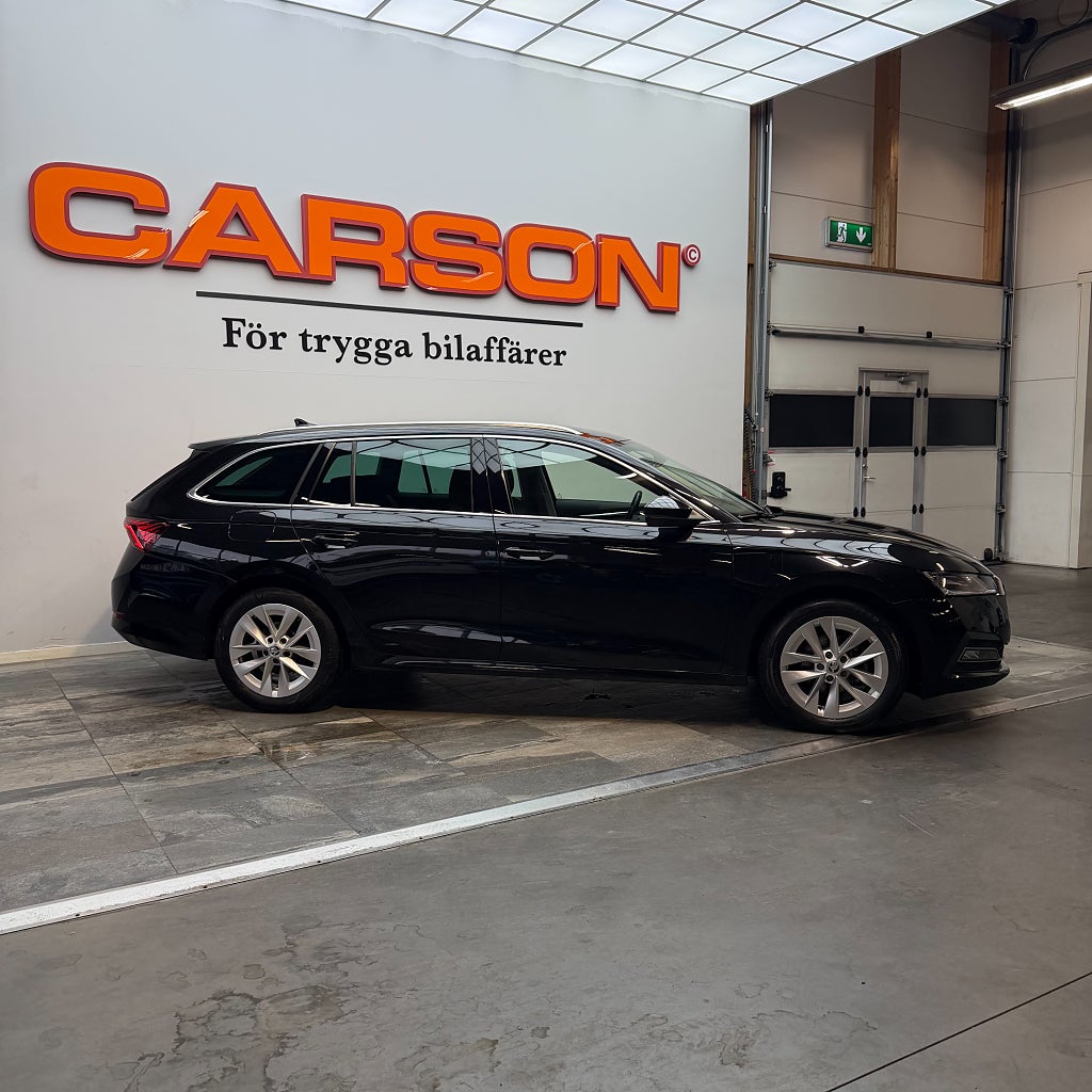 Skoda Octavia Kombi 2.0 TDI SCR Style Navi Backkamera Värmare Drag