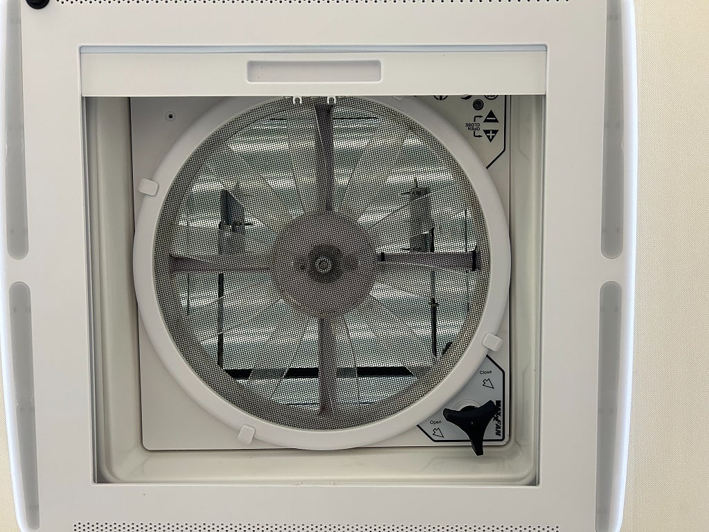 Pilote V630J / Keyless / MaxxFan / Utedusch / Automat  - Pilote