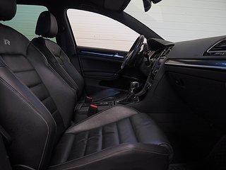Halvkombi Volkswagen Golf 8 av 24