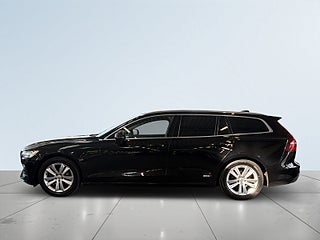 Volvo V60 D4 Momentum S&V-hjul/Drag/Skinn/Dvärm/A.d Fart/Navi – bild 4