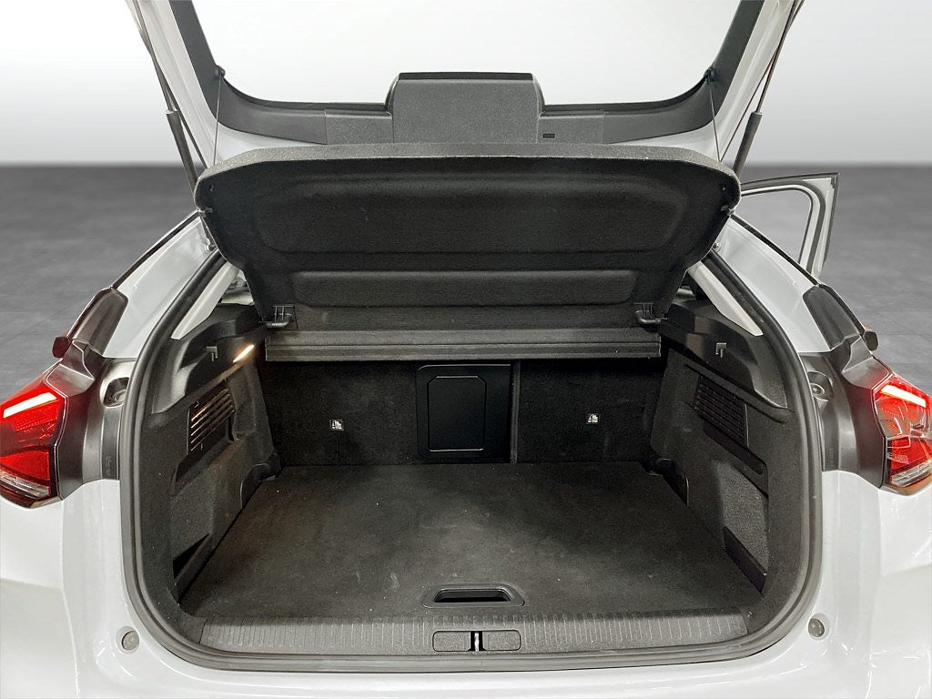 Bild på Citroën C4 Shine 1.2 PT 130hk Aut - 360-KAMERA, CARPLAY