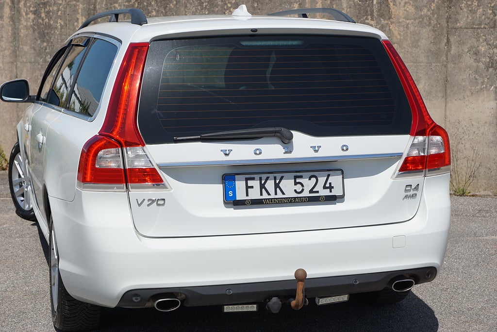 Volvo V70 D4 AWD Momentum 181hk|Drag|Värmare|Rattvärme|2-Brukare|