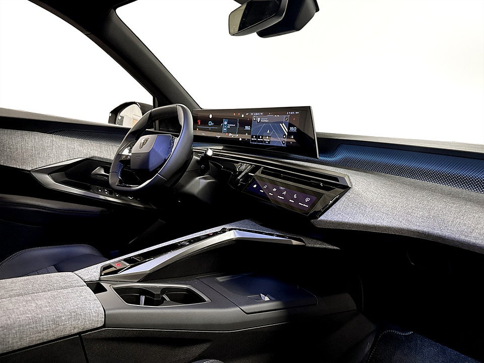 Bild på Peugeot 5008 GT Hybrid 145hk Aut KAMPANJ BRÄNSLE INGÅR