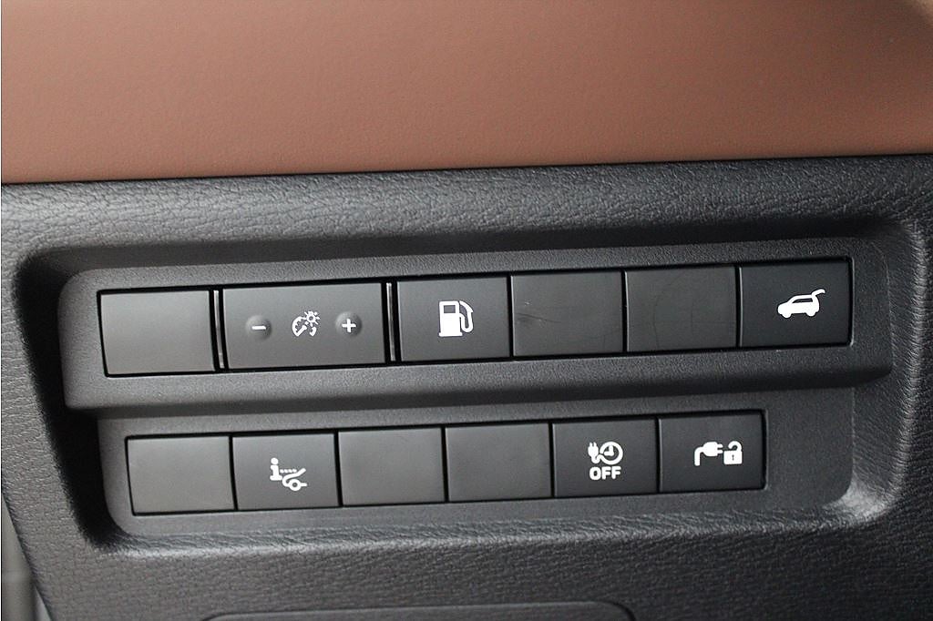 Bild på Mitsubishi Outlander Instyle Plug-In Serviceavtal & V-hjul*