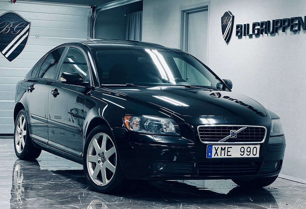 Volvo S40 1.6 Summum|Taklucka|Navigation|Motorvärmare |