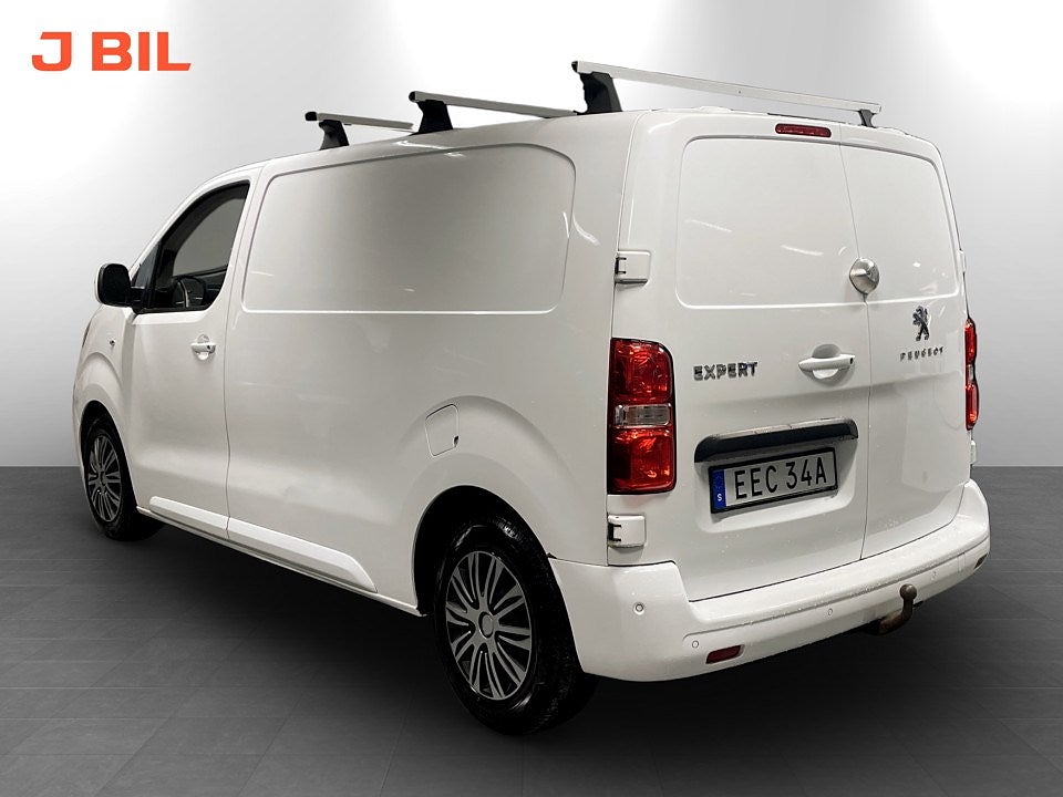Bild på Peugeot Expert PRO+ 1.6 BHDi 115hk L2 - DRAG,VÄRMARE,SLAMLOCKS