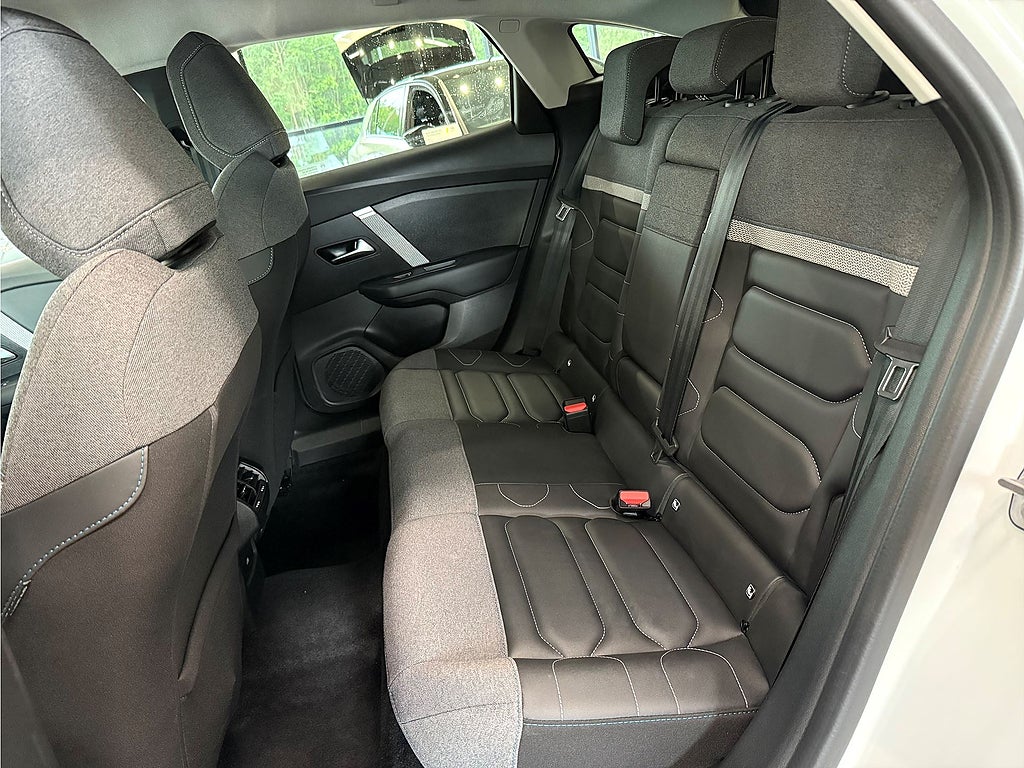 Bild på Citroën C4 Shine PureTech 130hk Aut - DEMO