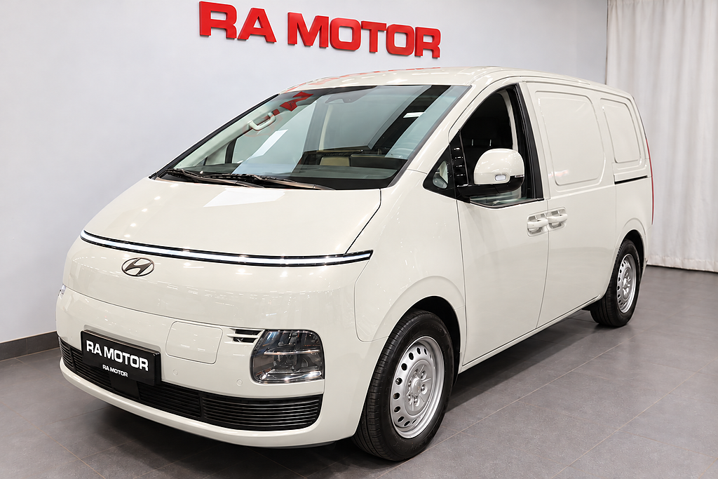 Hyundai Staria Cargo 84kWh FWD 450km räckvidd - Lanseringserbjudande! 2027