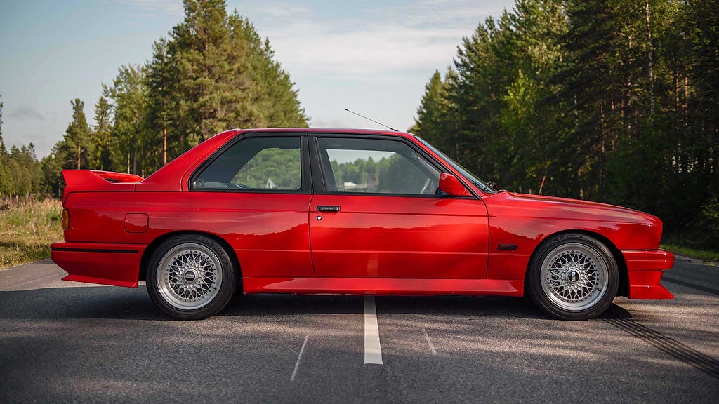 BMW M3 har allt som allt rullat 13 855,6 mil. Foto: Collecting Cars 