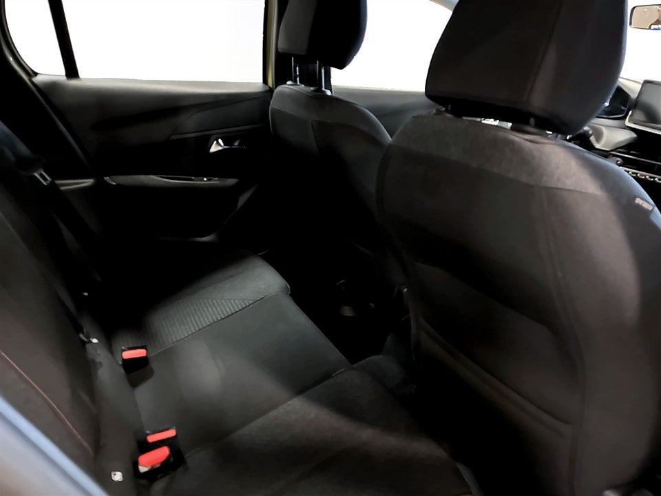 Bild på Peugeot 208 Style Hybrid 100hk Aut CARPLAY BACKSENSORER