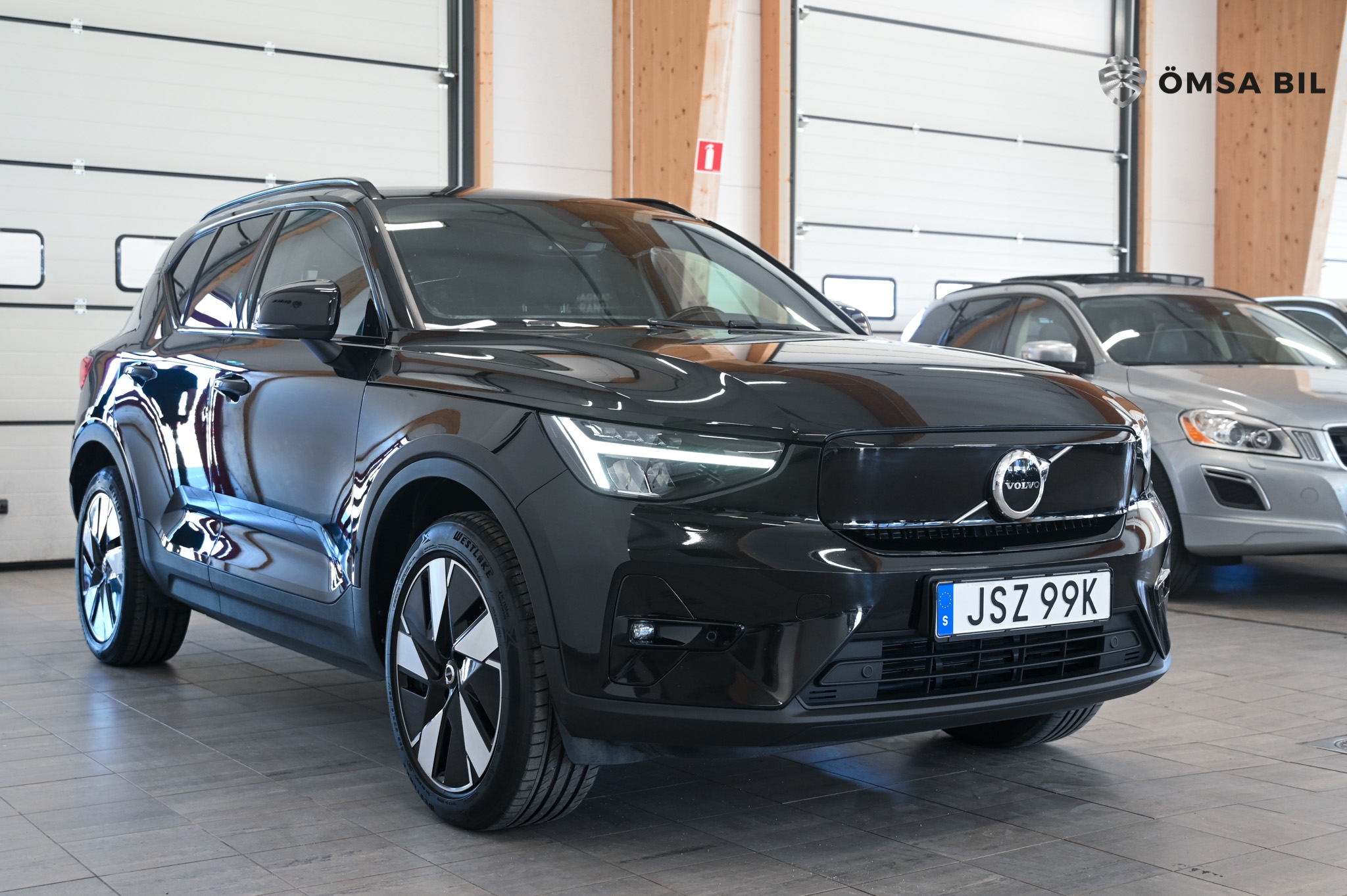 Volvo XC40 Recharge Twin AWD Plus 2024, kuva 4/50