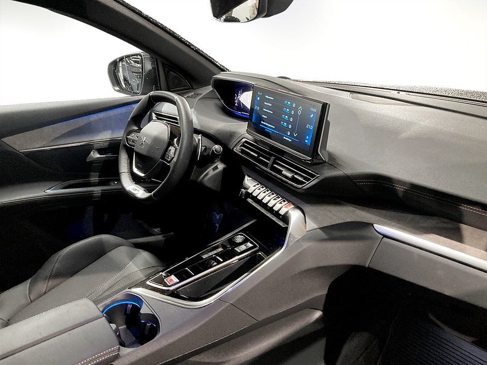 Bild på Peugeot 5008 GT 1.2 PT 130hk Aut - 7-SITS,B-KAMERA, CARPLAY