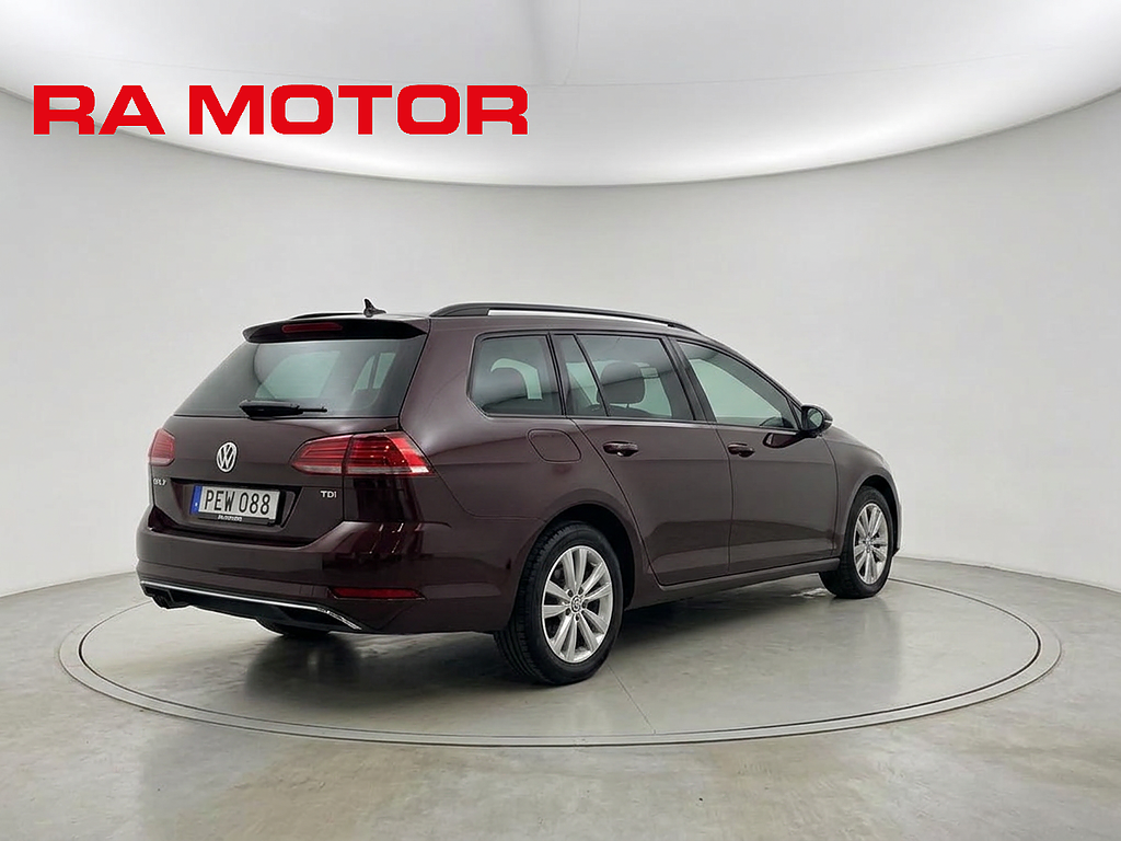 Volkswagen Golf SC 1.6 TDI 116hk | D-värm | Drag | Backkamera | 2017