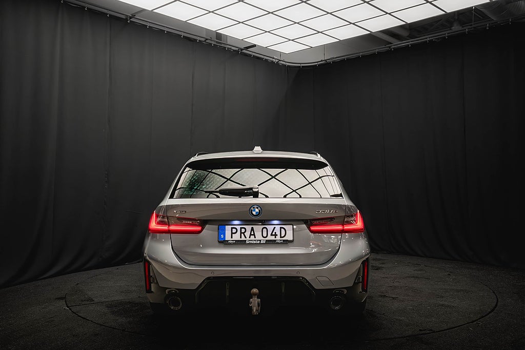 BMW 330e xDrive M Sport PANORAMA LÄDER DRAG KAMERA ADAPTIV-FART