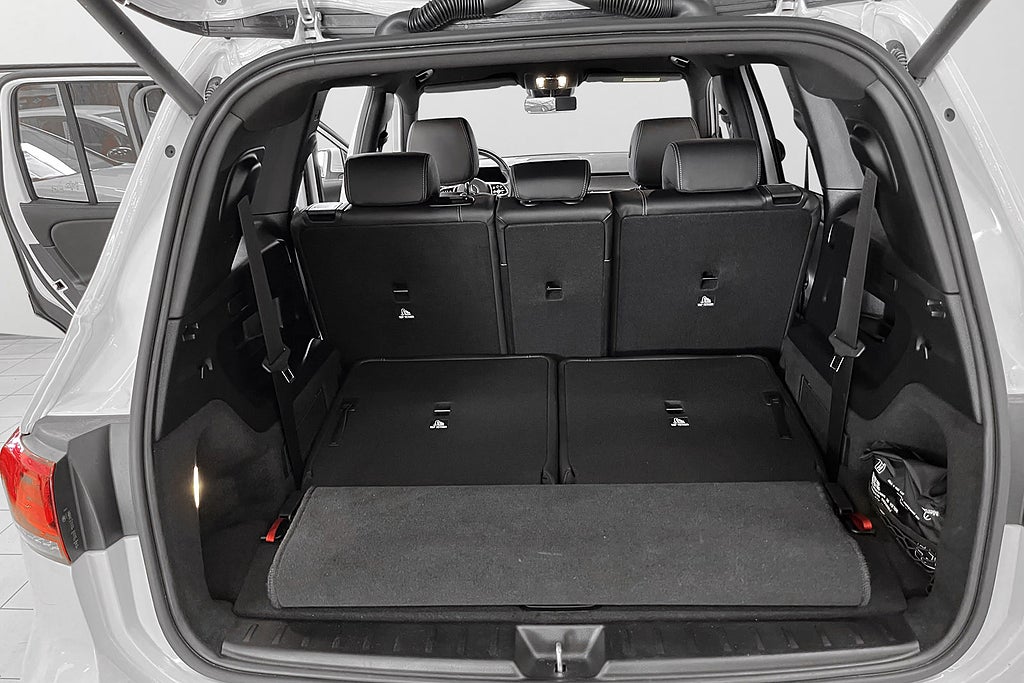 Mercedes-Benz GLB200 d 2023 - miniatyr 15