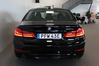 Sedan BMW 530e 5 av 23