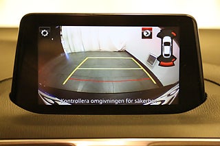 Halvkombi Mazda 3 22 av 26