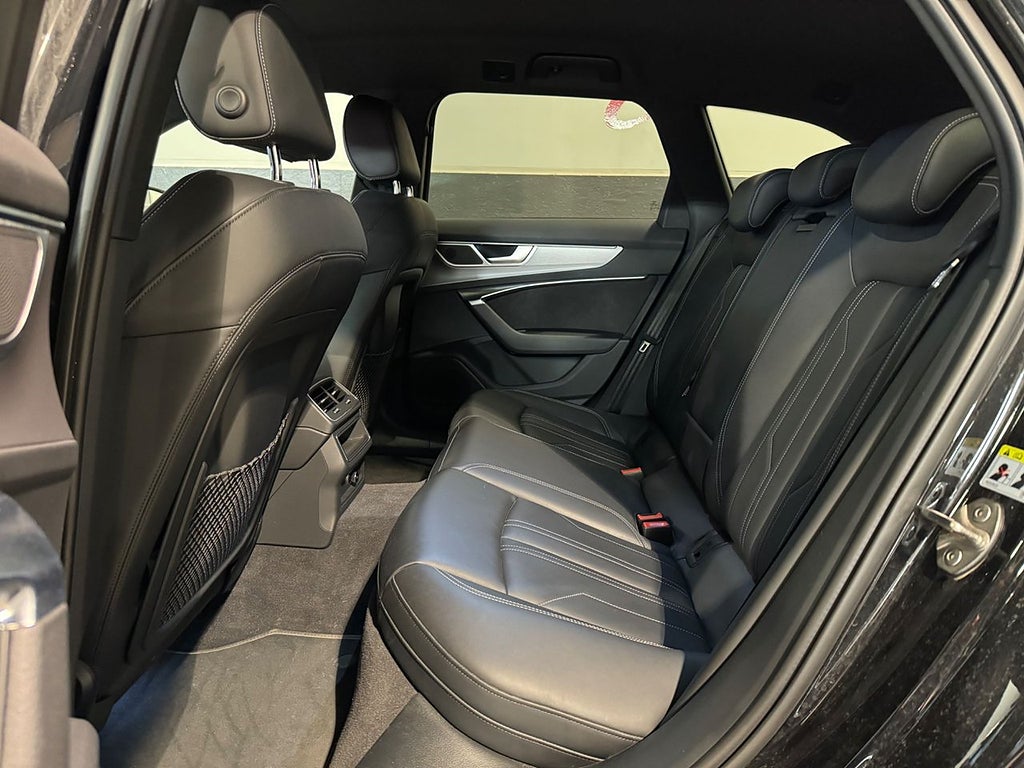 Audi A6 2019 - miniatyr 11