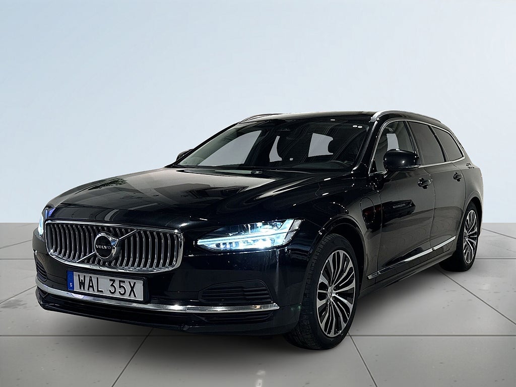 Volvo V90 Recharge T6 AWD Geartronic Drag Kamera CarPlay SoV MOMS