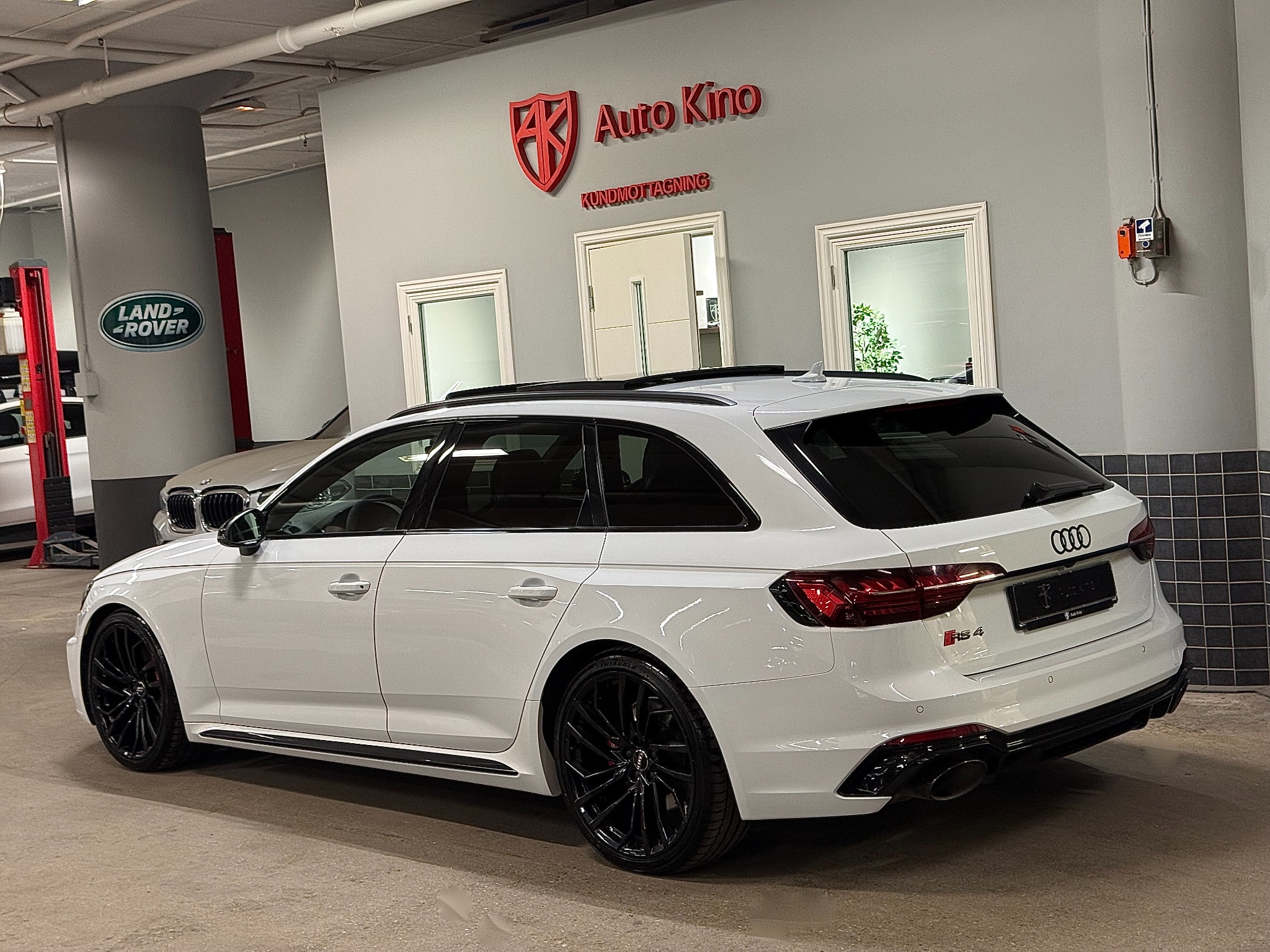 Audi RS4 2020, kuva 3/52