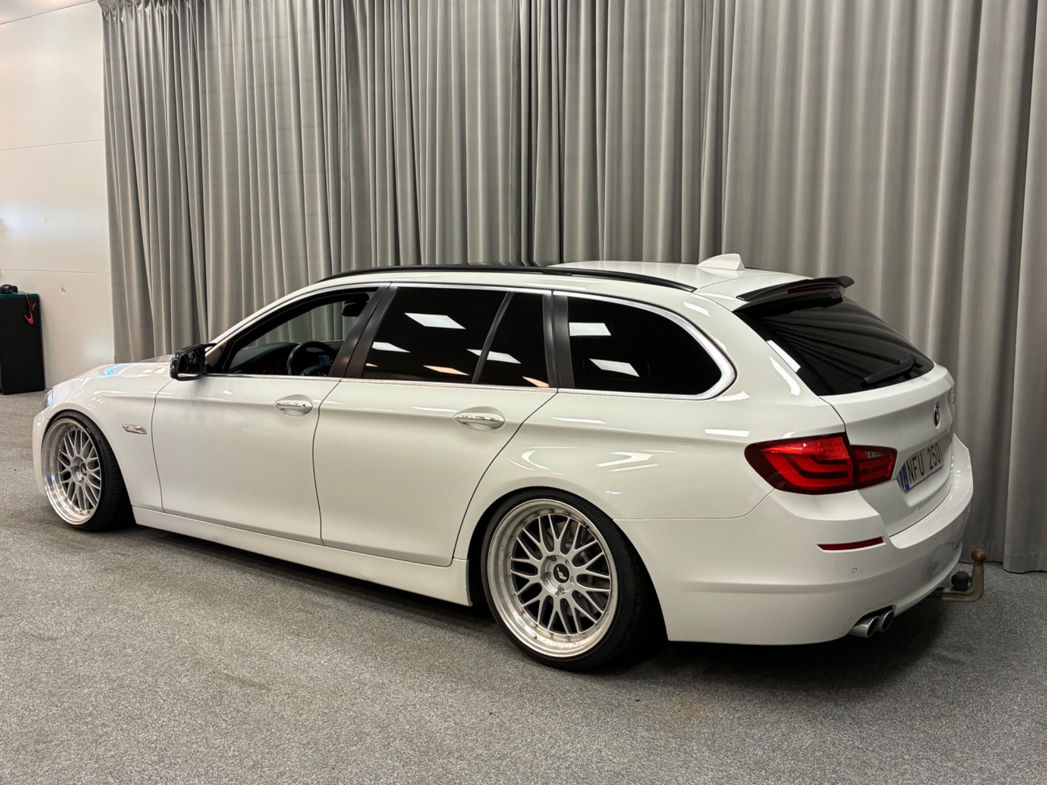 BMW 530 2013, bild 4/37