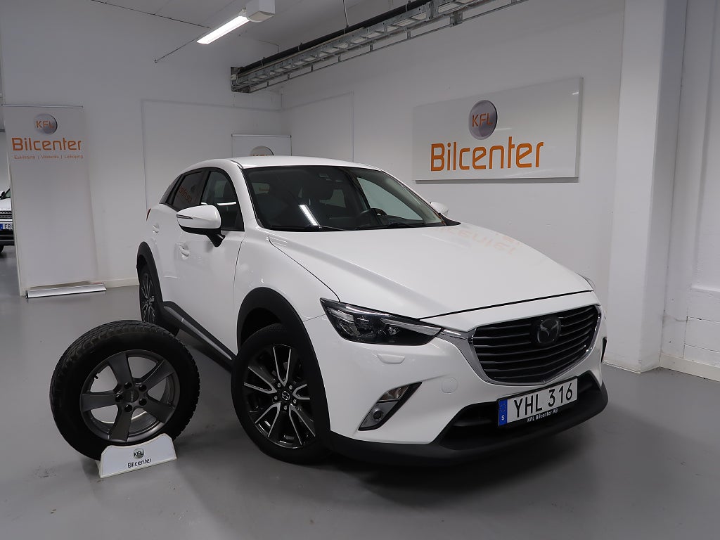 Mazda CX-3 2.0 SKYACTIV-G V-Däck ingår BOSE-HUD-Kamera-Navi-Adapti