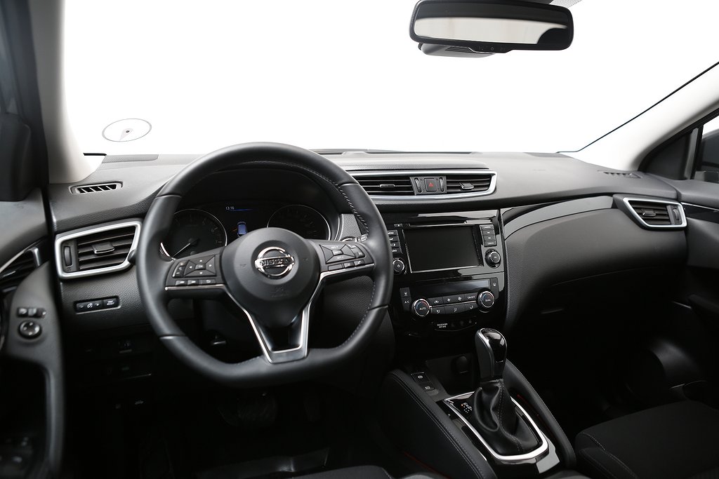 Nissan Qashqai 1,3 DIG-T 160k Aut 360° Kamera Navi 2020