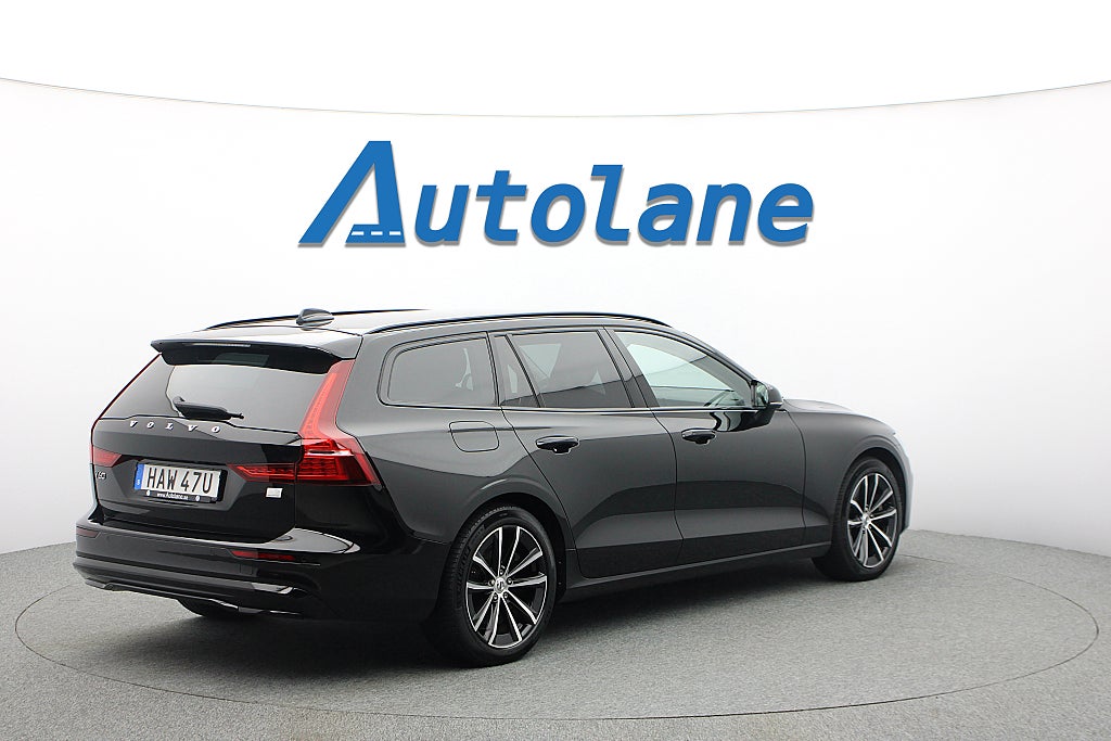 Volvo V60 Recharge T6 AWD Plus Dark, B-Kamera, Drag, Skinn, 398hk