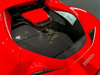 Sportkupé Ferrari 296 12 av 18